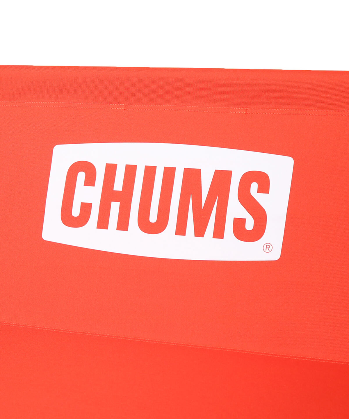 CHUMS BACK WITH BENCH – Outside Store MY